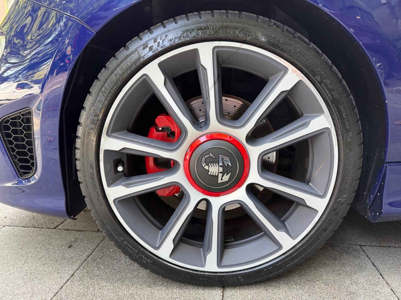 Abarth 595 1.4 Turbo T-Jet 165 CV Turismo