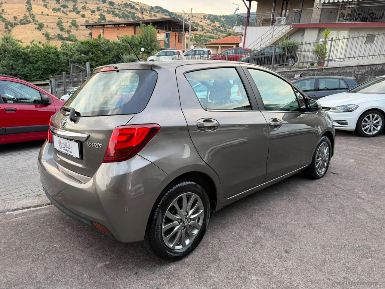 TOYOTA Yaris 1.0 5p. Lounge