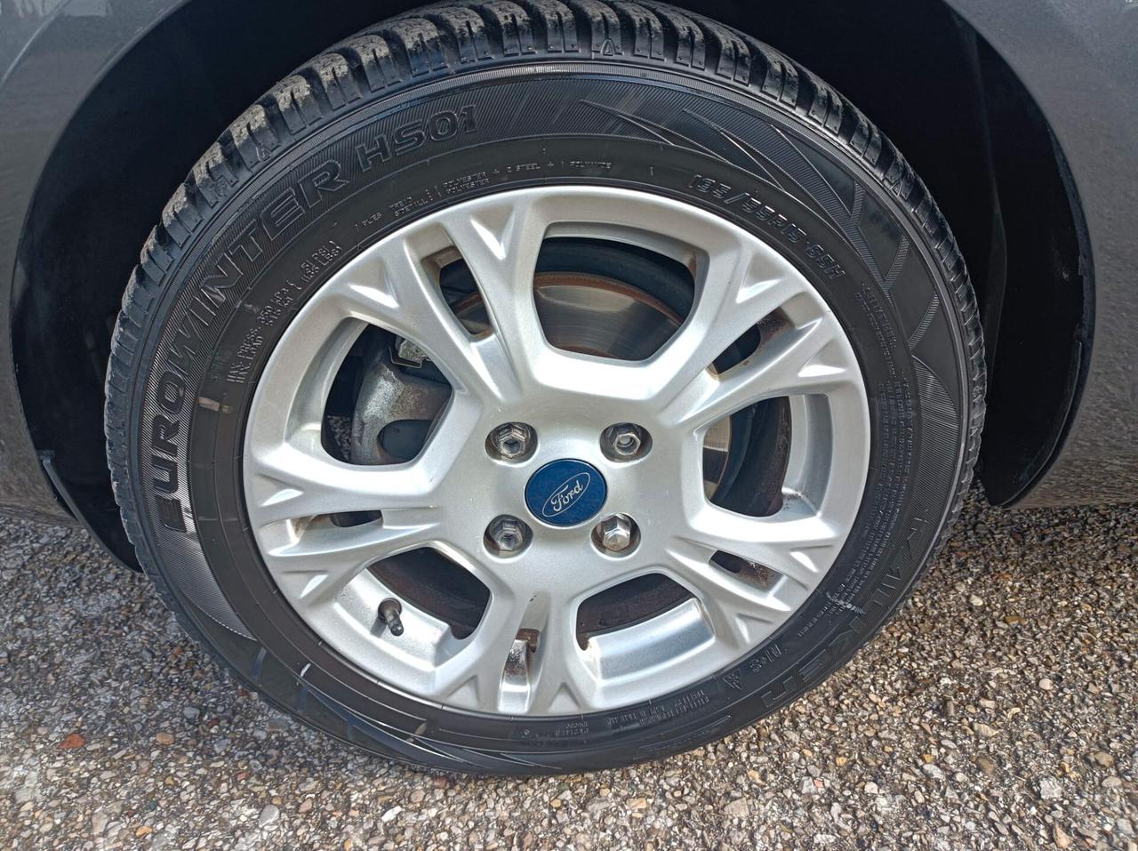 Ford Fiesta 1.5 TDCi 75CV 5 porte Titanium