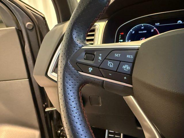 SEAT Ateca 2.0 TDI DSG FR 360° Pano 19" Navi Park Assist