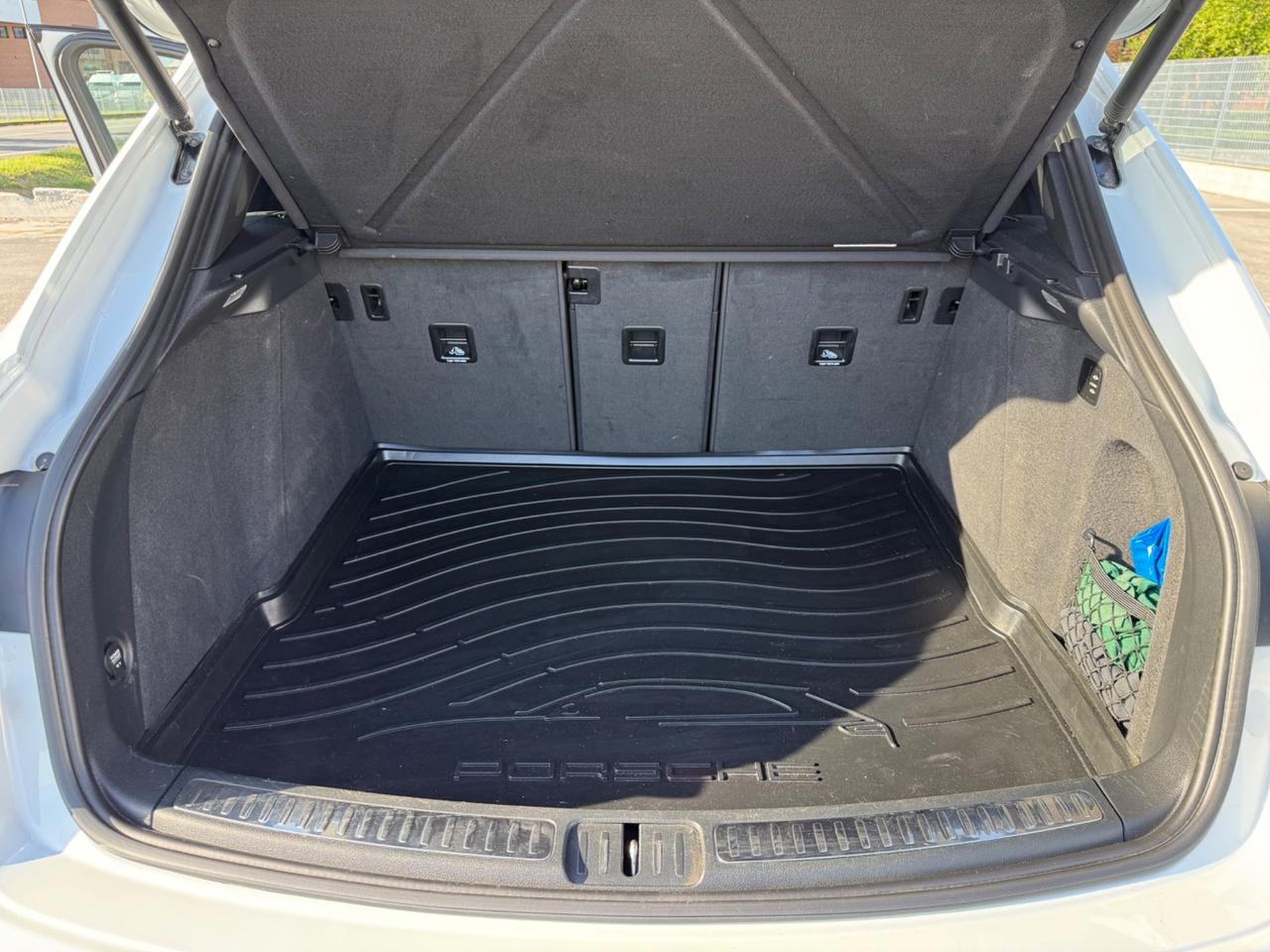 Porsche Macan 2.0 Full optional