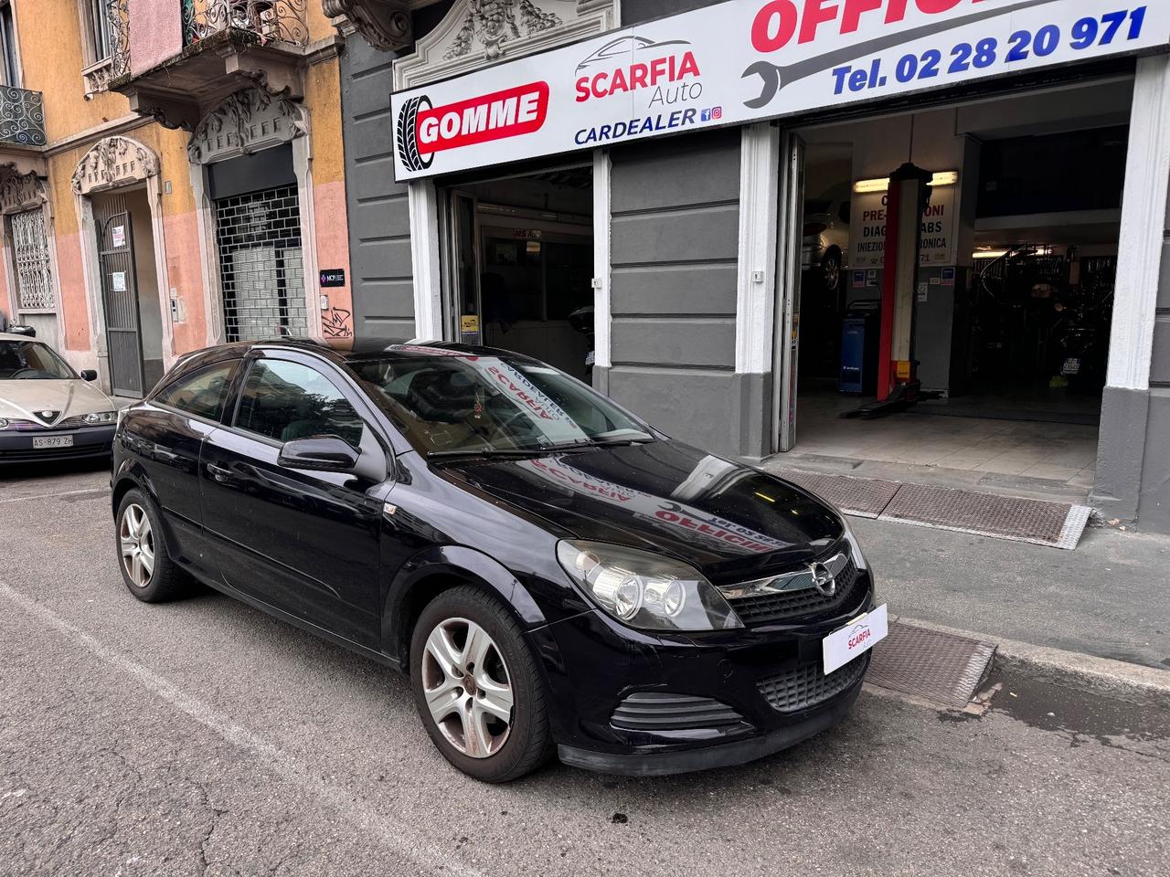 Opel Astra GTC 1.6 115CV BENZINA