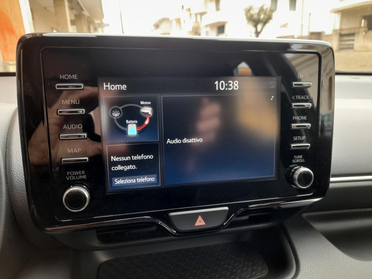 TOYOTA YARIS 1.5 HYBRID 5P BUSINESS