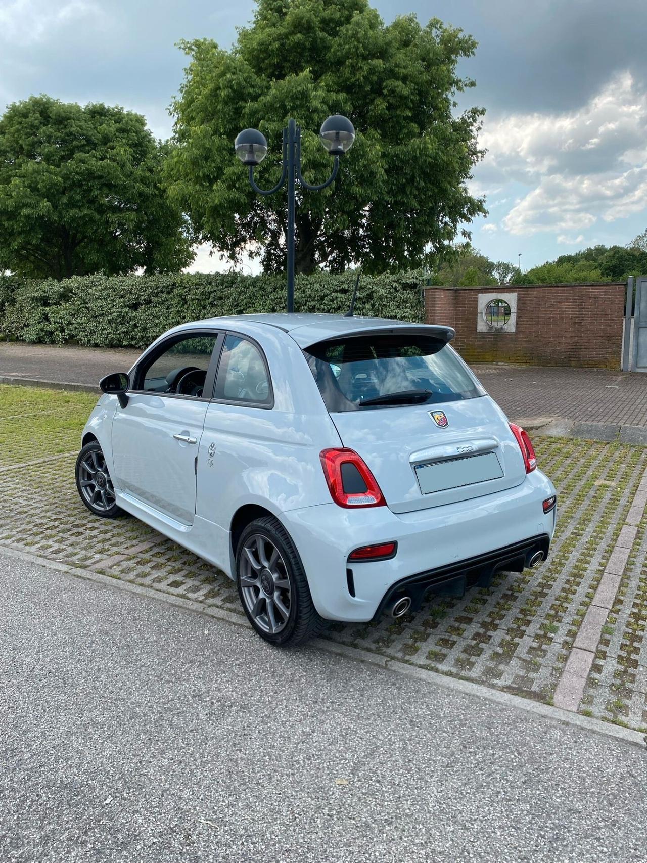 Abarth 595 1.4 Turbo T-Jet 145 CV