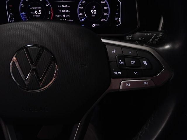 VOLKSWAGEN T-Roc 1.5 TSI ACT DSG R-Line LED VIDEO