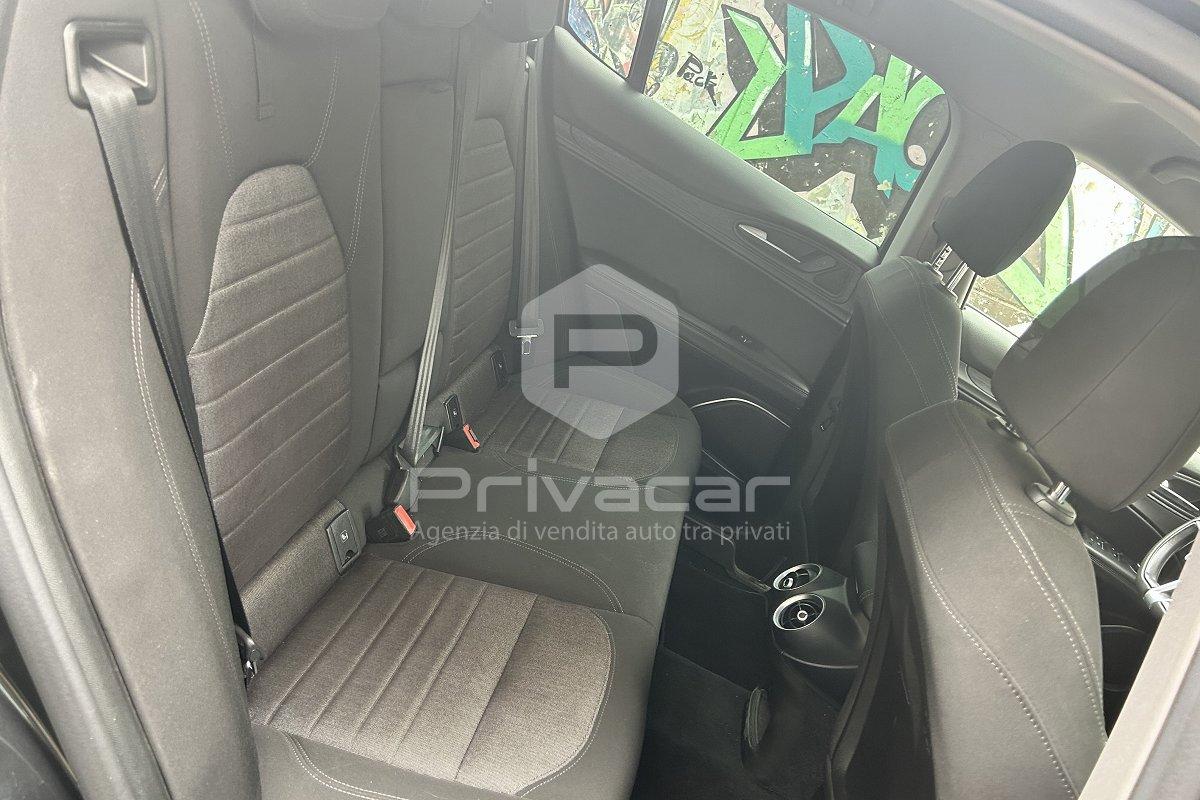 ALFA ROMEO Stelvio 2.0 Turbo 200 CV AT8 Q4 Business