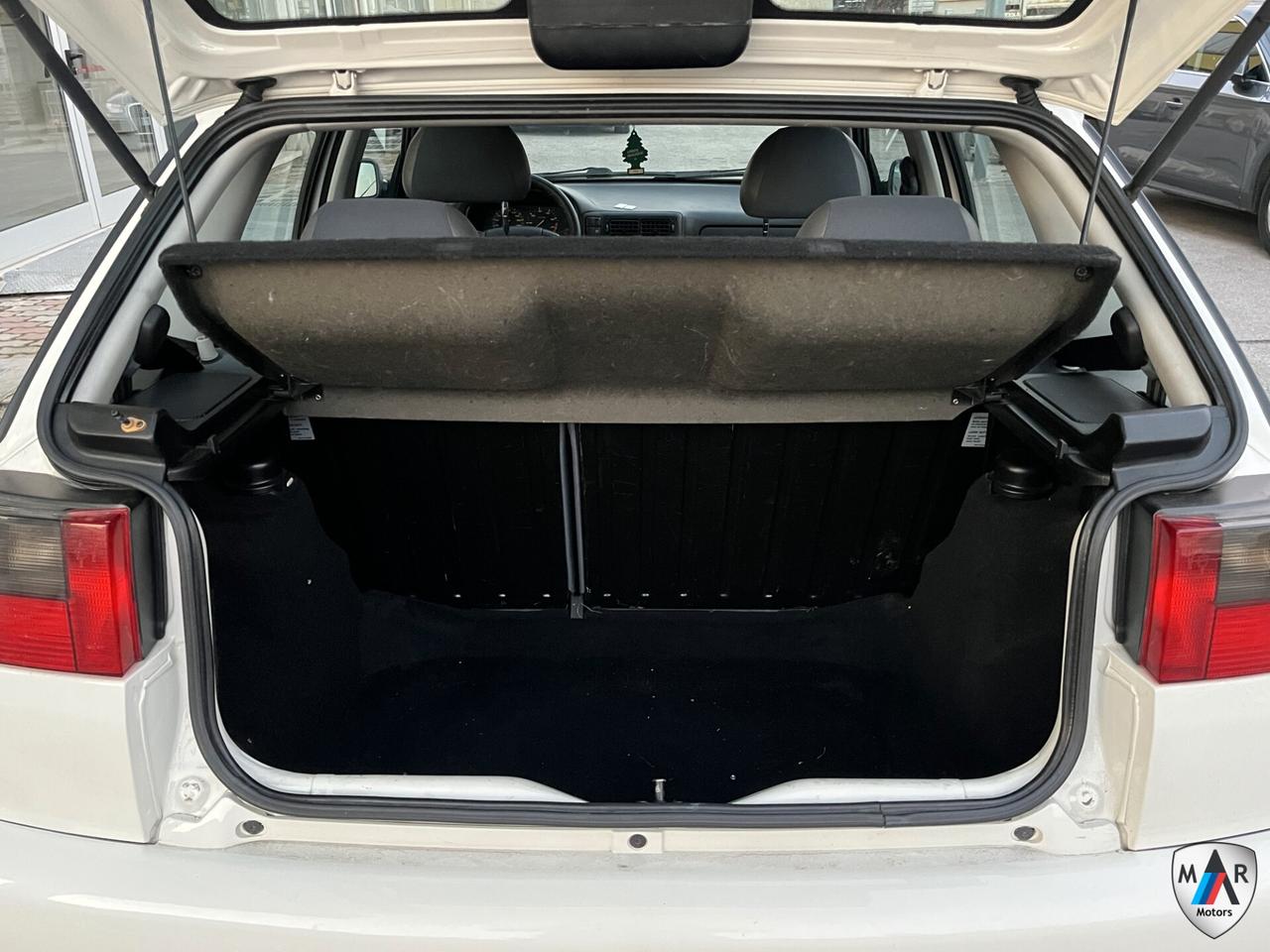 Seat Ibiza 1.0 cat 5 porte SXE