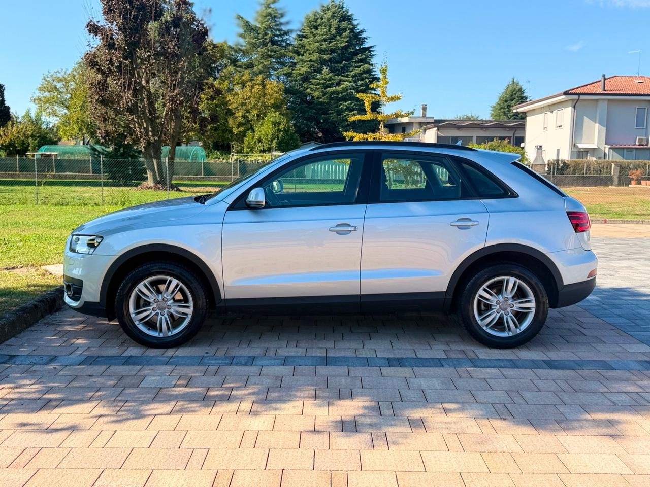 Audi Q3 2.0 TDI quattro S tronic Business Plus