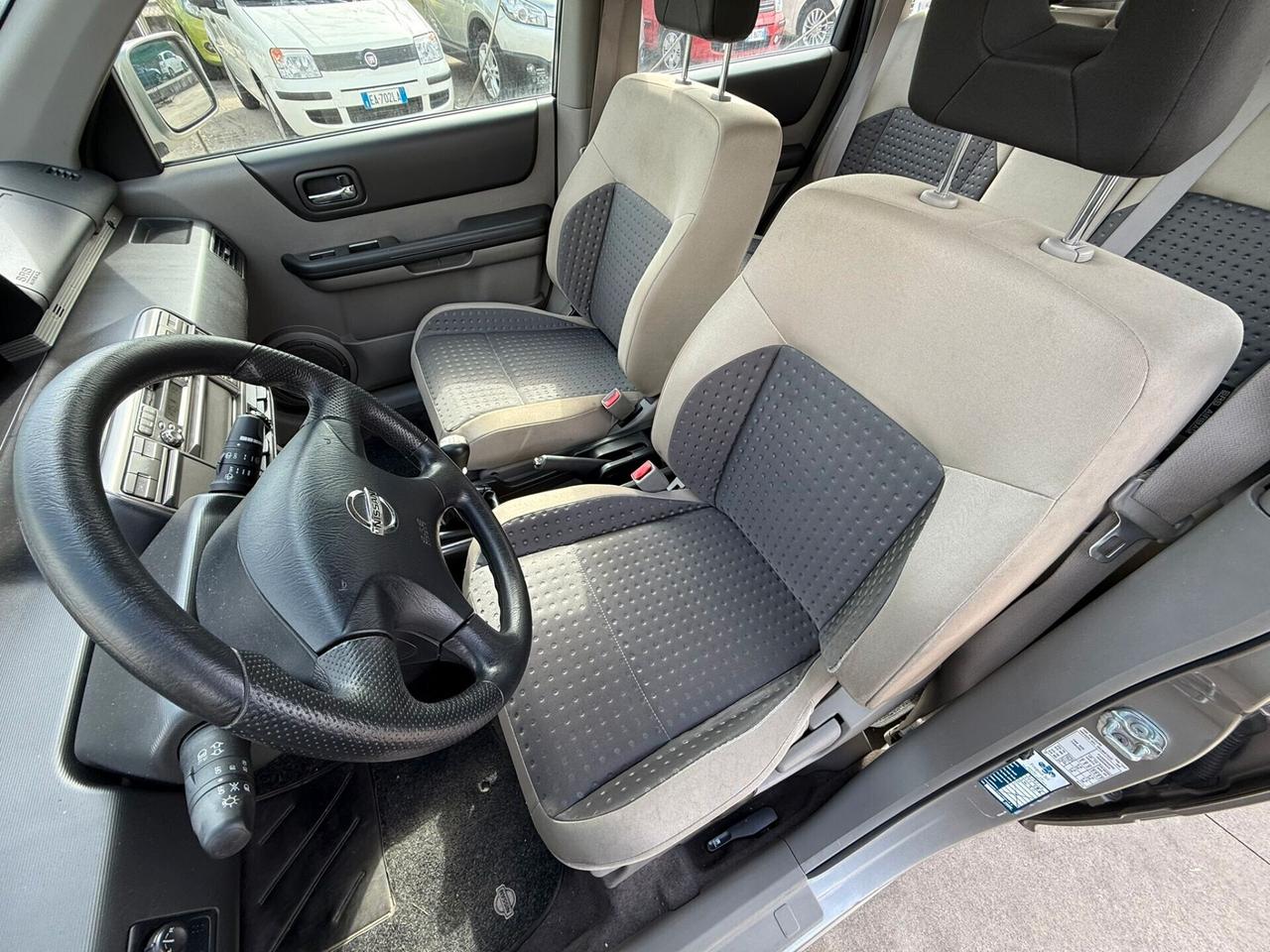 Nissan X-Trail 2.2 DCI 4WD inseribile