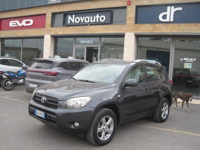 Toyota RAV 4 RAV4 2.2 D-4D 136 CV Sol