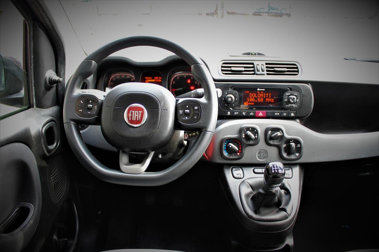 Fiat Panda 1.2 Lounge Neopatentati