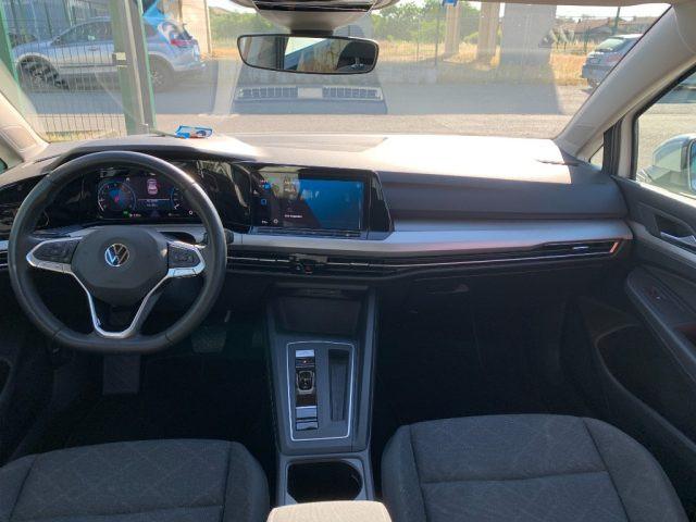 VOLKSWAGEN Golf 1.0 eTSI EVO DSG Life