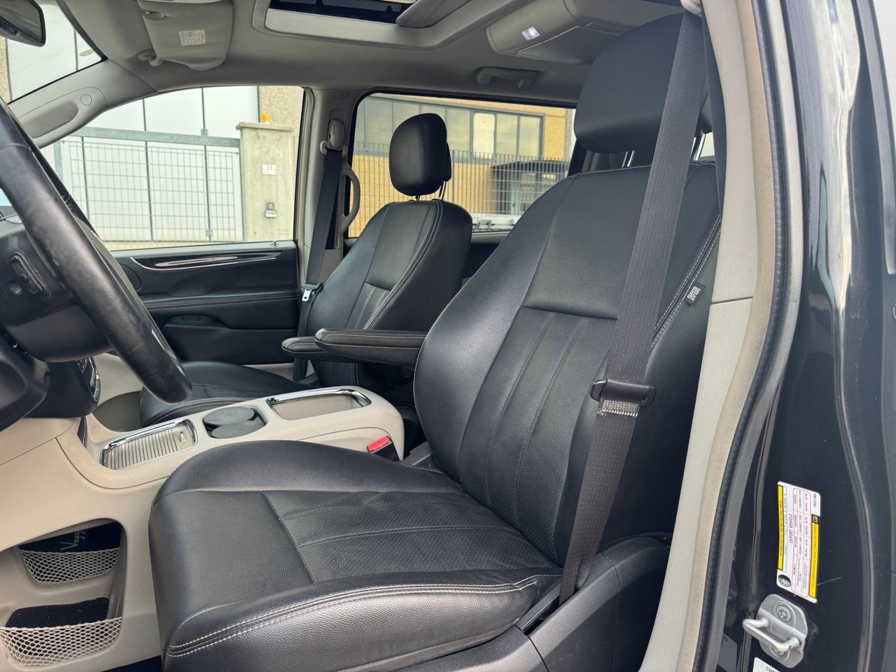 Lancia Voyager 2.8 Turbodiesel Platinum 163 CV