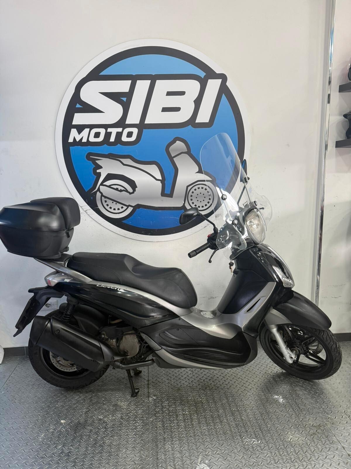 Piaggio Beverly 350