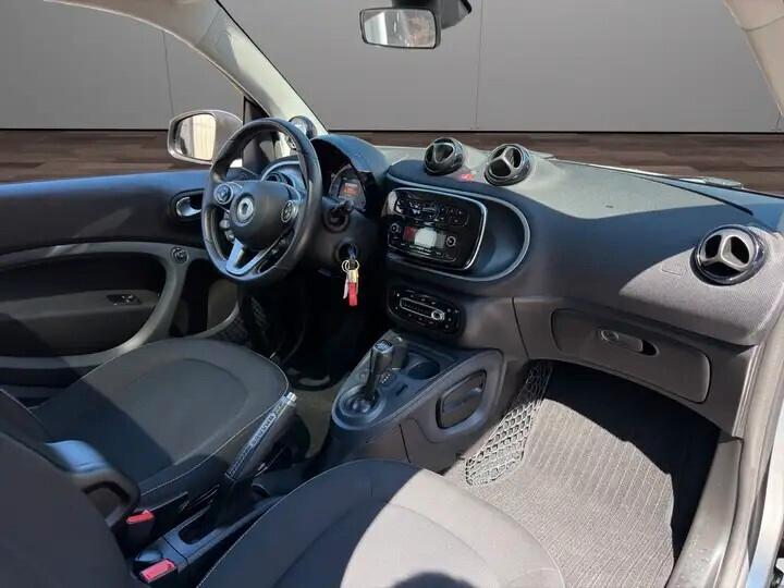 Smart ForTwo 90 0.9 Turbo ALLESTIMENTO BRABUS