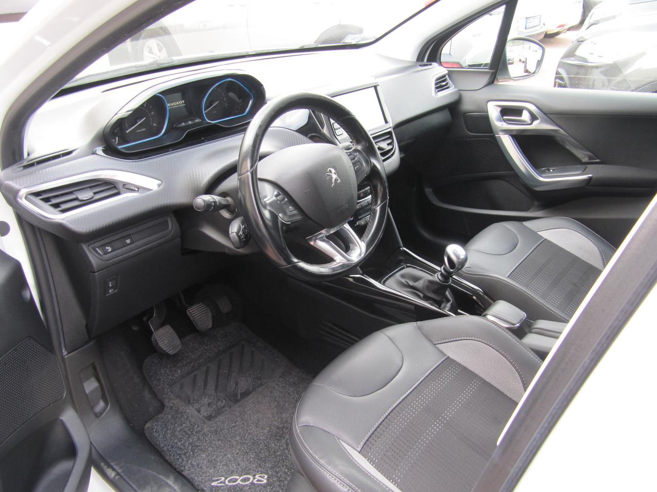 Peugeot 2008 BlueHDi 100 S&S Allure - 2019