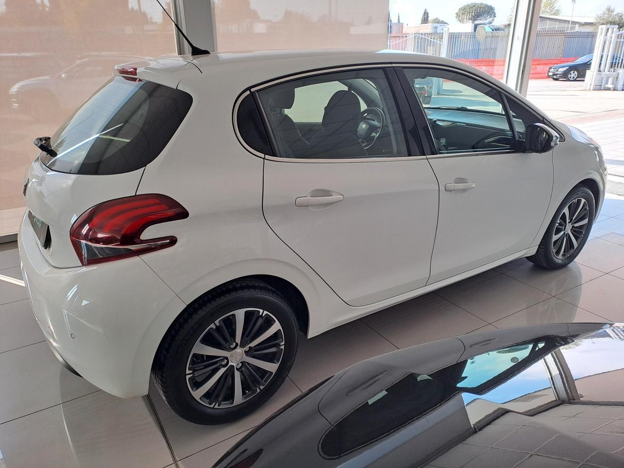 Peugeot 208 1.6 BlueHDi 75 5 porte Allure 2017