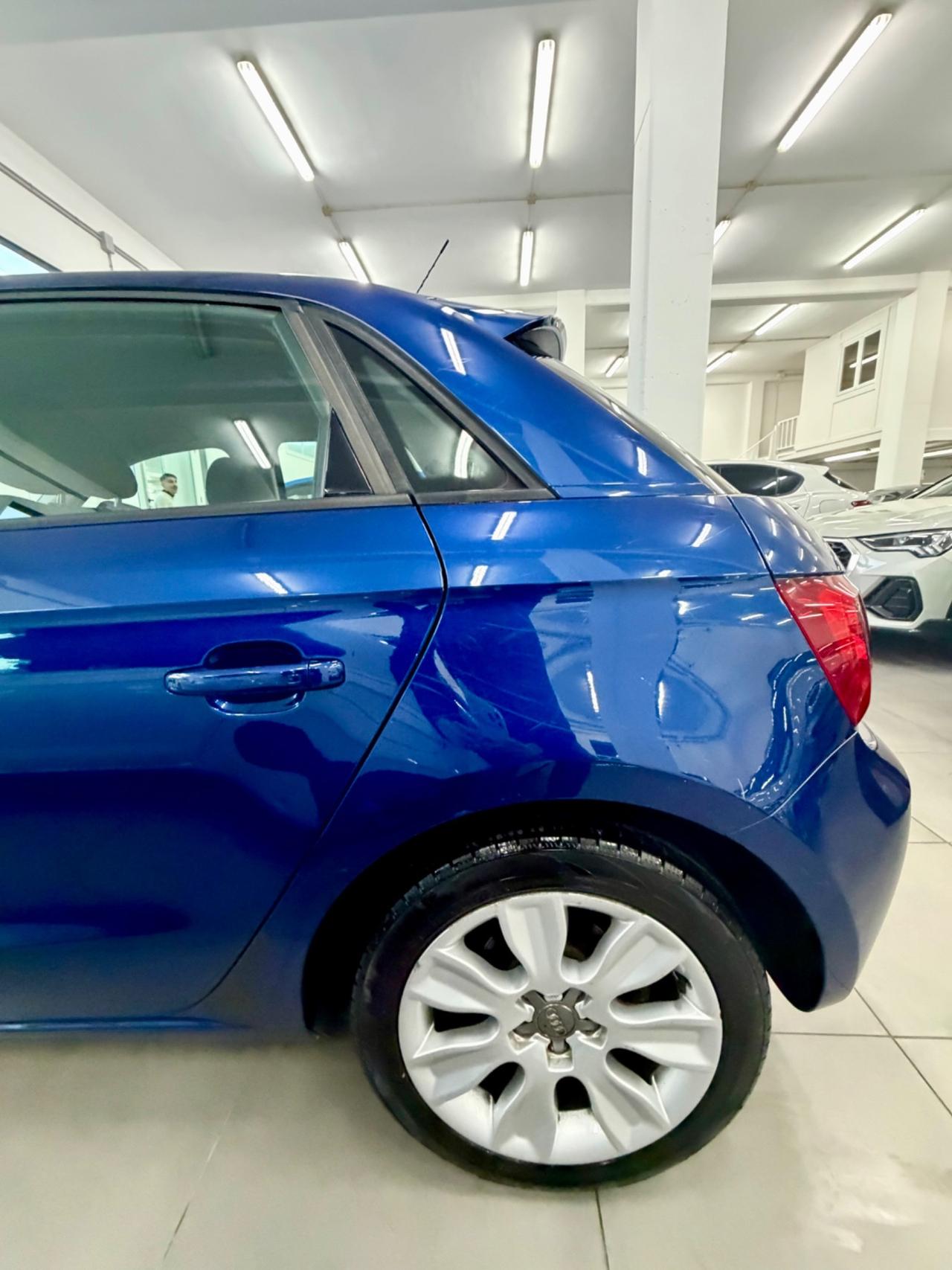 Audi A1 SPB 1.6 TDI Attraction FINANZIABILE