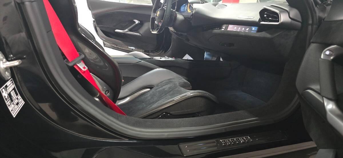 Ferrari 296 GTS *NUOVA - DEMO EXTRACAMPIONARIO *