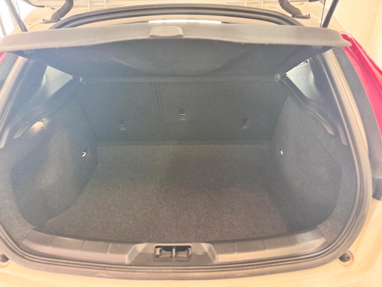 Volvo V40 D2 1.6 Momentum