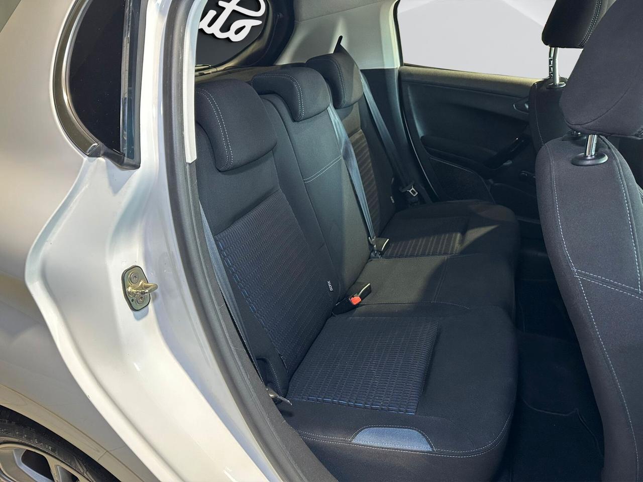 Peugeot 208 1.2 PURETECH 82 CV 5 porte Allure