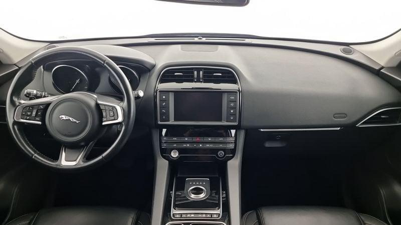 Jaguar F-Pace 2.0d 180 CV AWD aut. Prestige