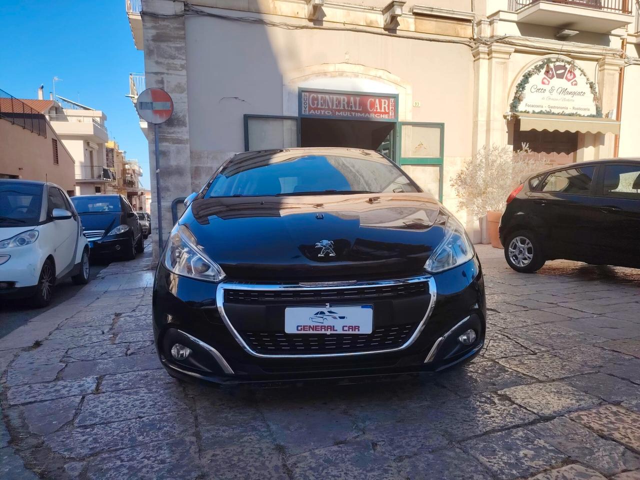 Peugeot 208 BlueHDi 75 5 porte Allure