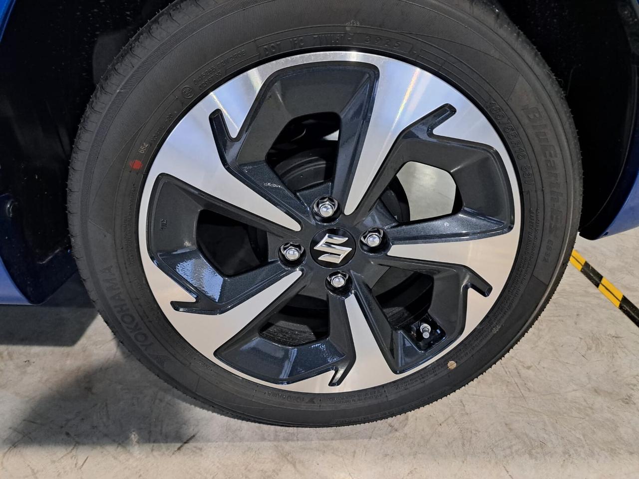 SUZUKI SWIFT 1.2 HYBRID 83 CV TOP