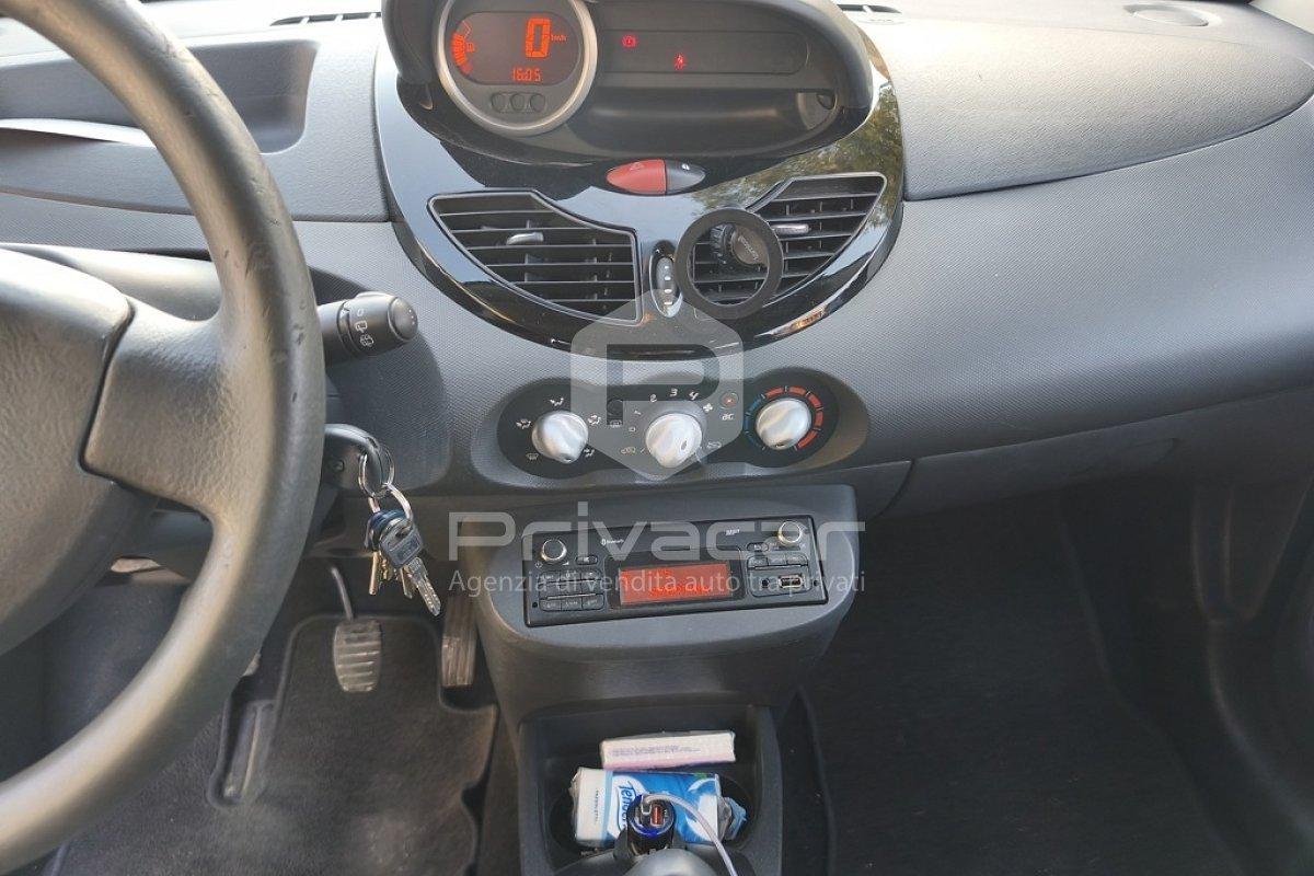 RENAULT Twingo 1.2 16V Night&Day
