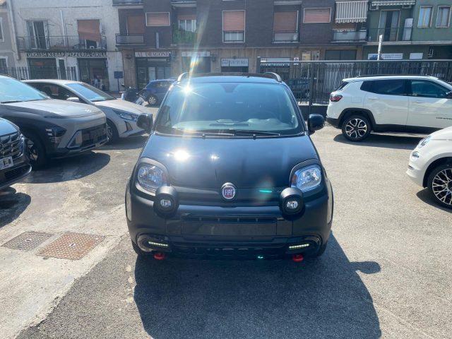 FIAT Panda Cross 1.0 FireFly S&S Hybrid con Uconnect DAB schermo 7"