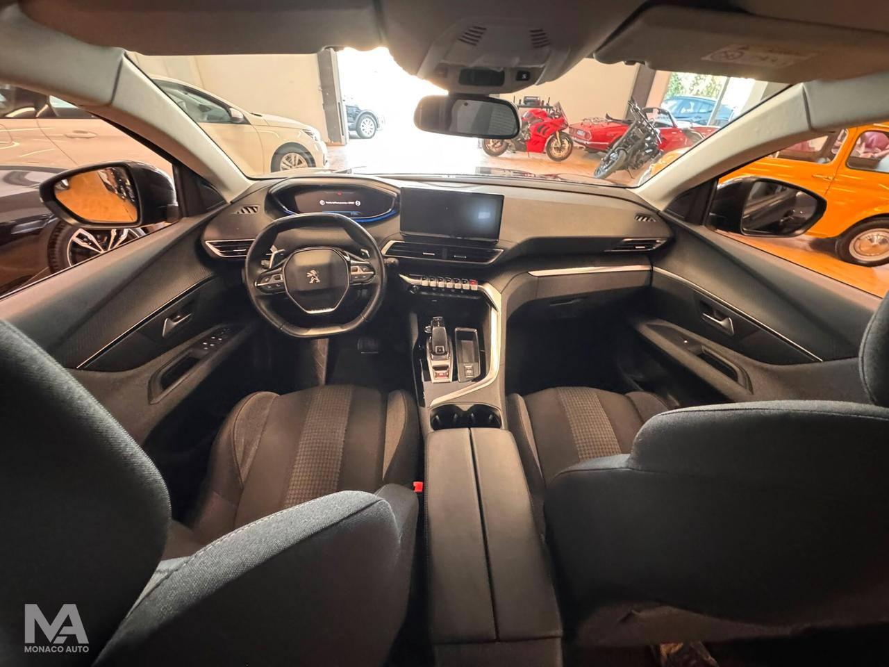 Peugeot 3008 1.5 BlueHDi 130cv Business 2020