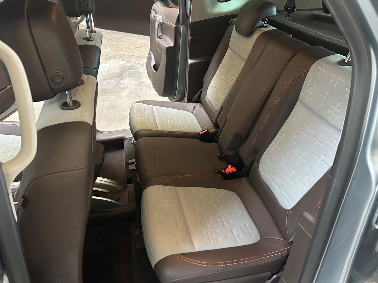 Opel Meriva 1.7 CDTI 110CV b-color Elective