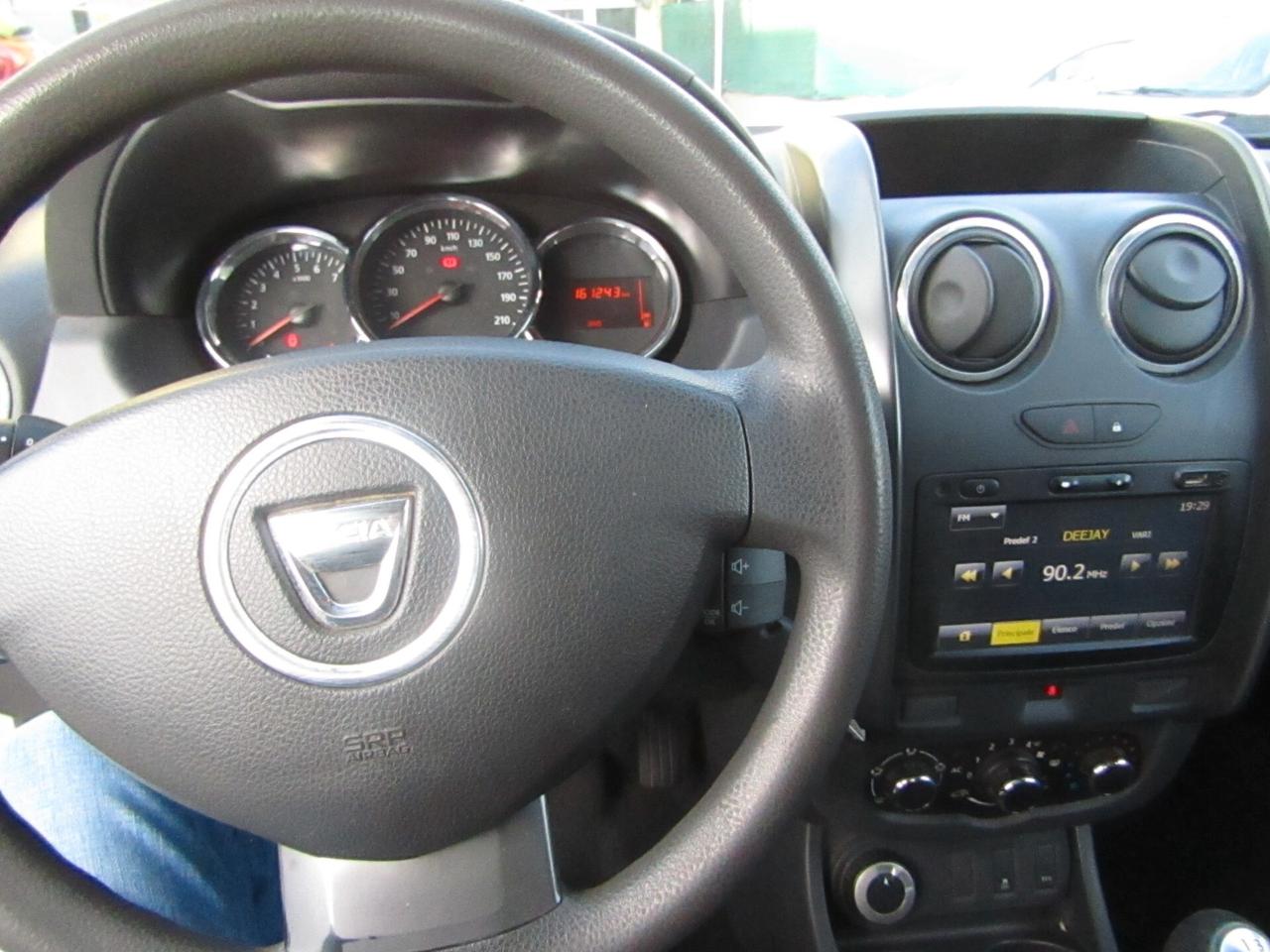 Dacia Duster 1.5 dCi 110CV distribuzione nuova
