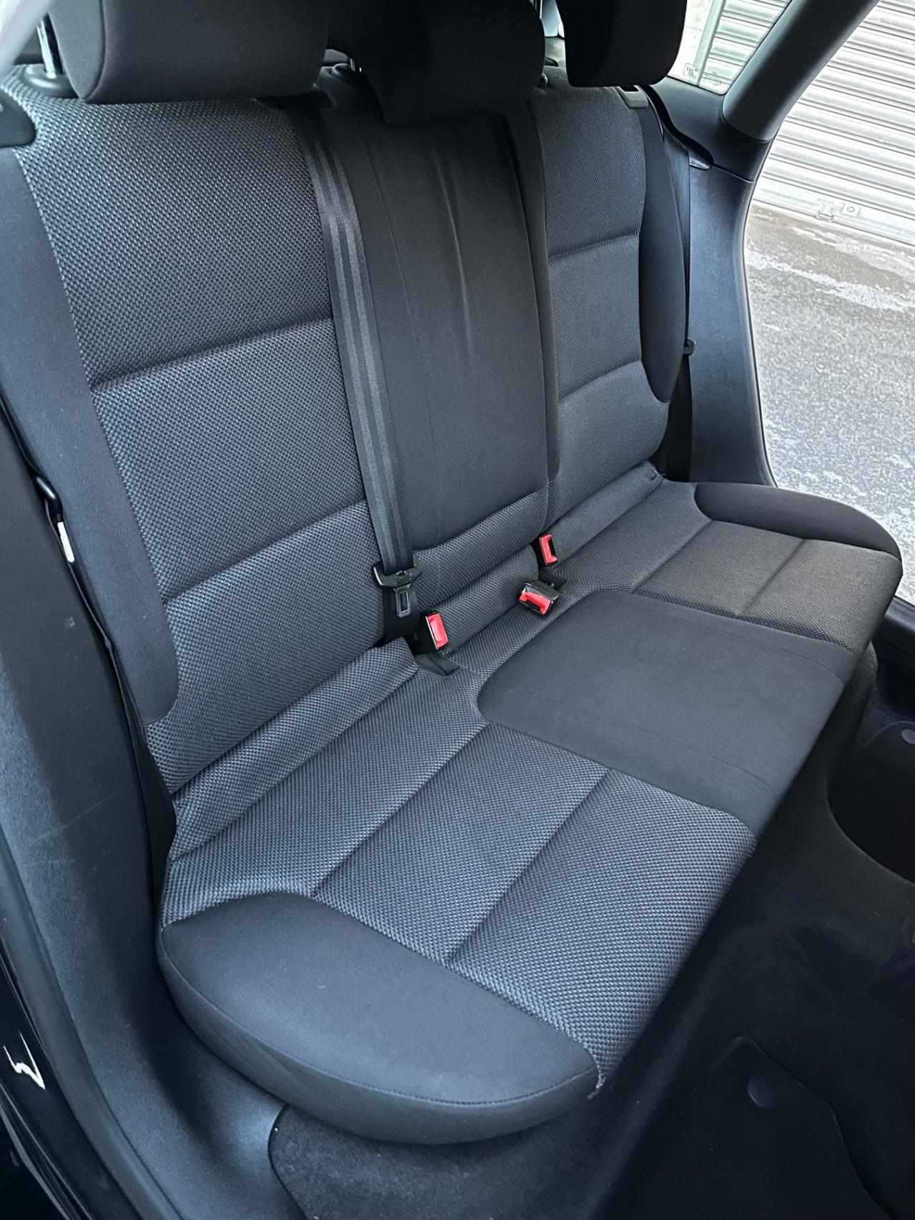 Audi A3 SPB 1.6 TDI 105cv CR Attraction
