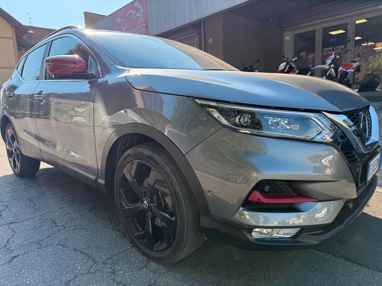 Nissan Qashqai 1.3 DIG-T 140 CV Tekna+