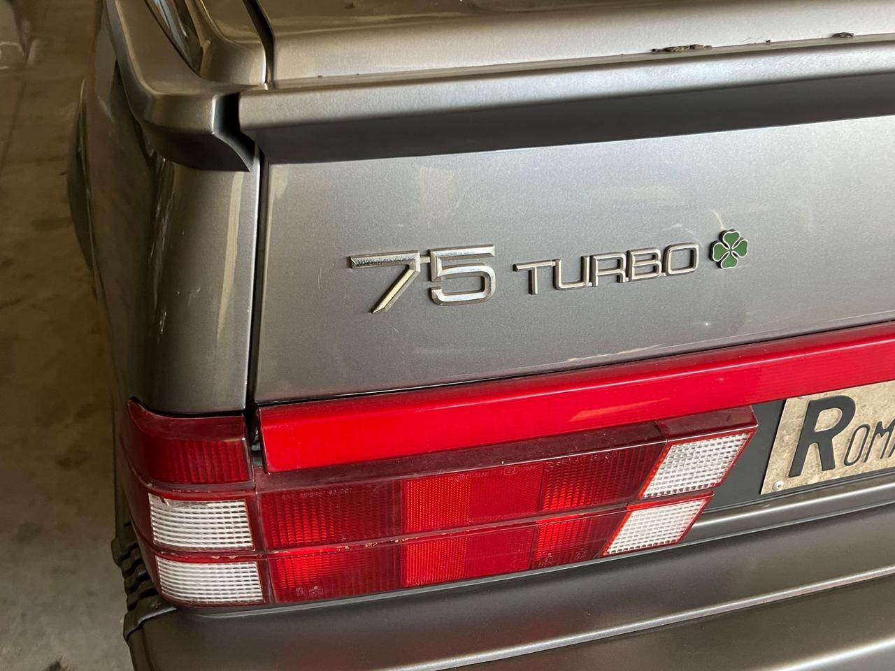 Alfa Romeo 75 Turbo SENZA MOTORE