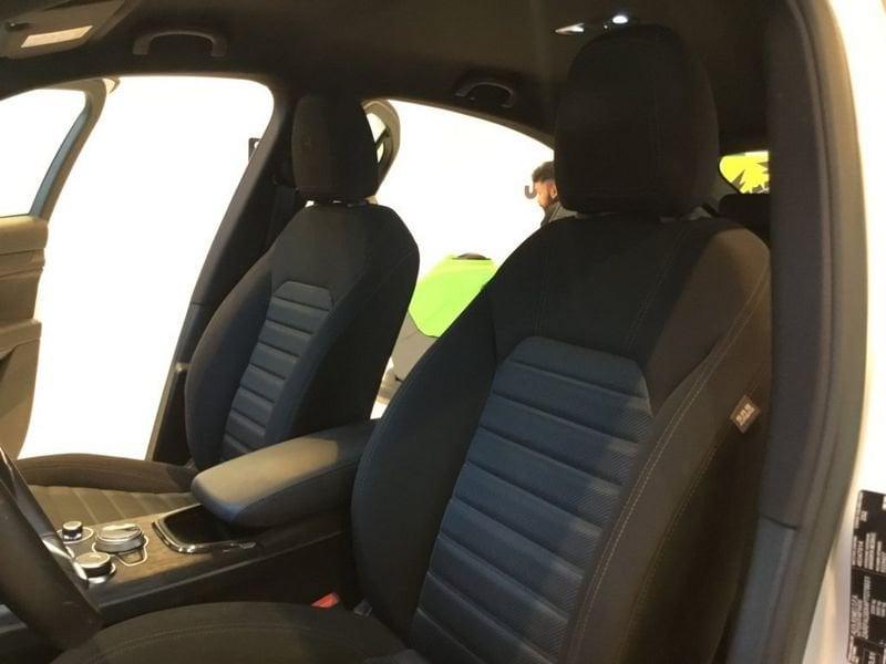 Alfa Romeo Stelvio 2.2 TD 160CV Super AT8 RWD MY23