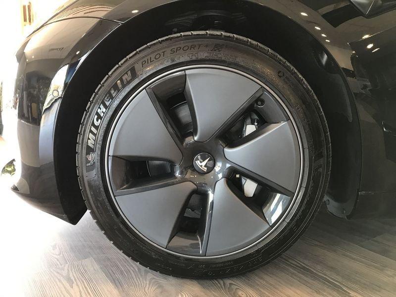 Tesla Model 3 Long Range Dual Motor AWD