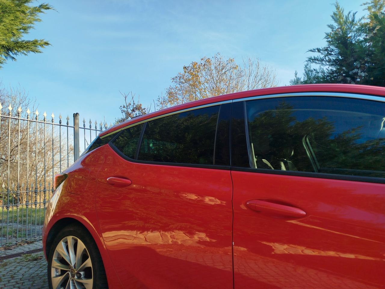 Opel Astra 1.6 BiTurbo OPC Line