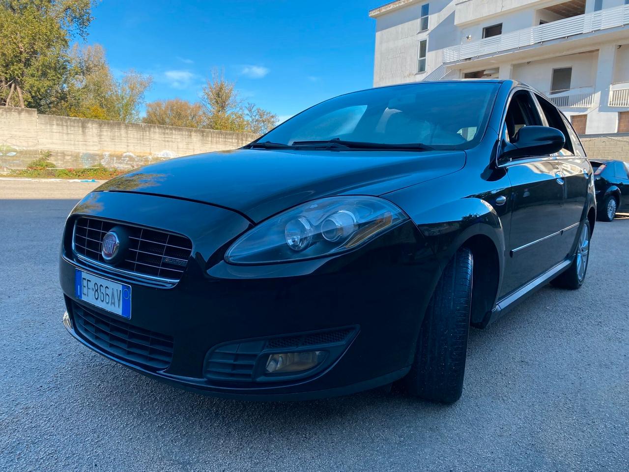 Fiat croma restyling full opt 1.9mjt 120cv 2011