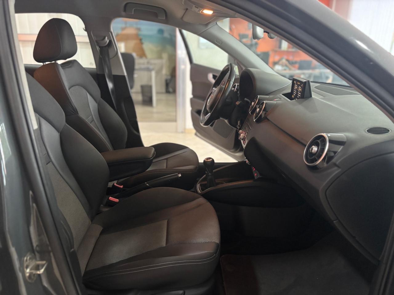 Audi A1 SPB 1.6 TDI 116 CV Sport ok neopatentati