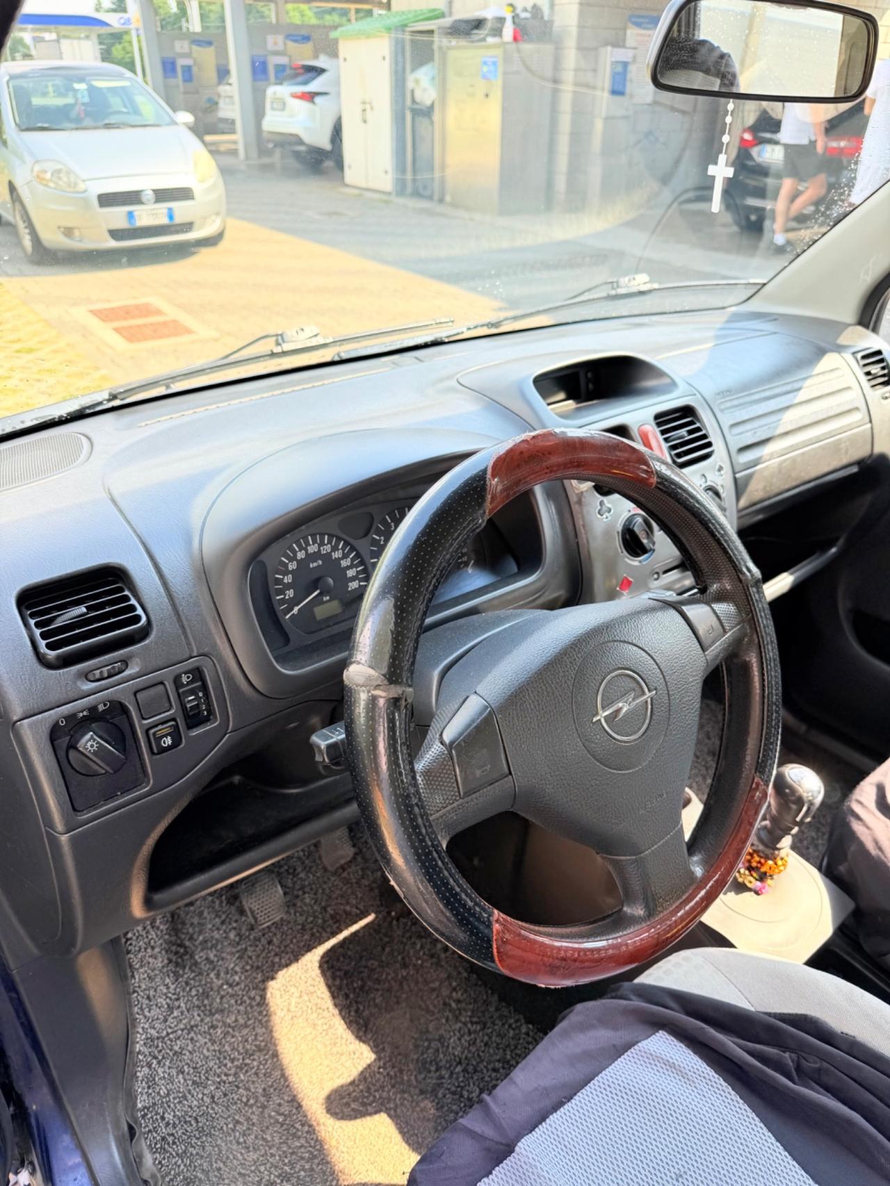 Opel Agila 1.2 4x4