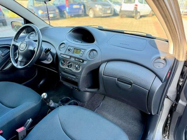 Toyota Yaris 5p 1.0 Expo c/clima