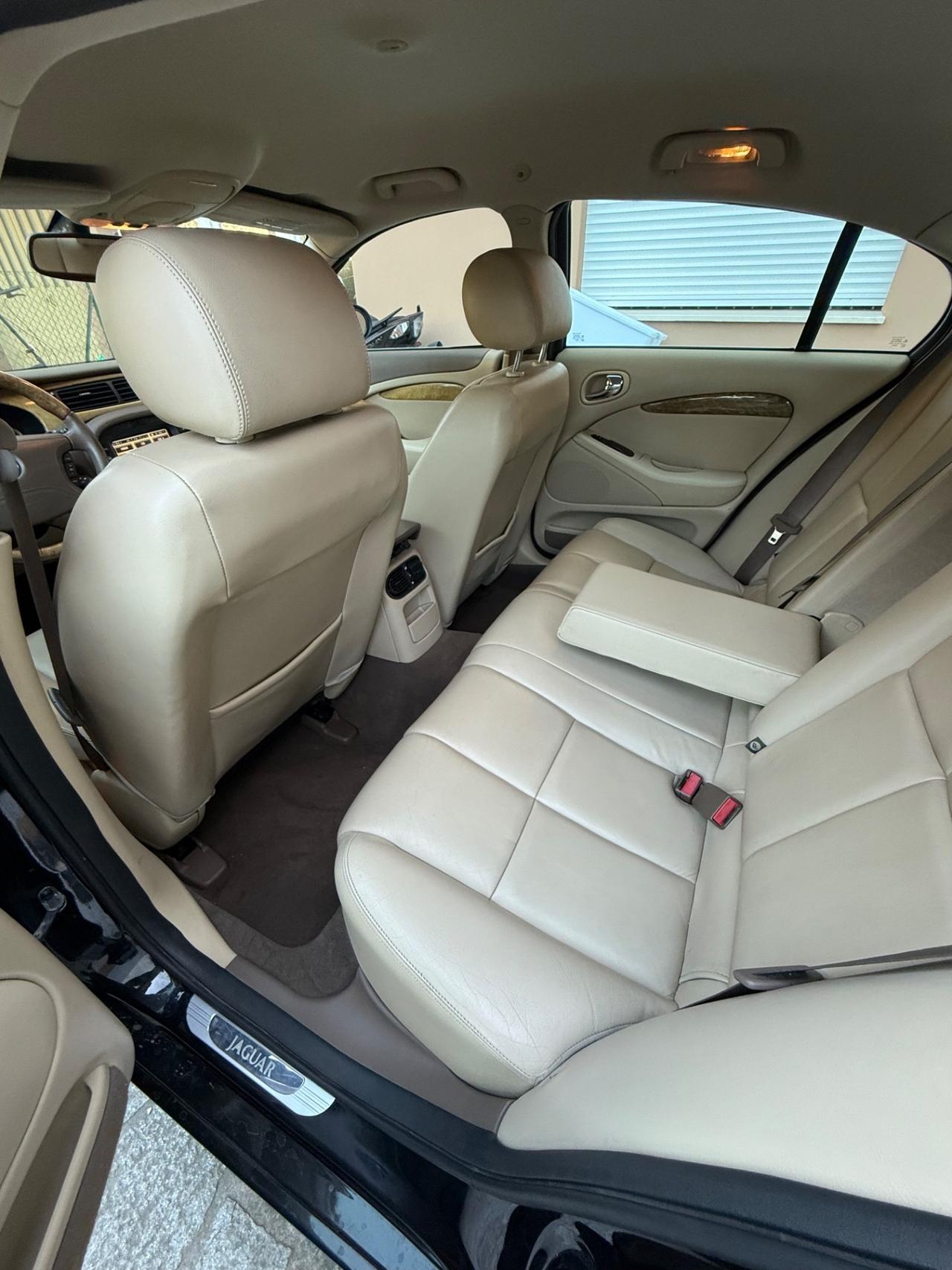Jaguar S-Type 2.7 diesel V6 Sport 147.000km