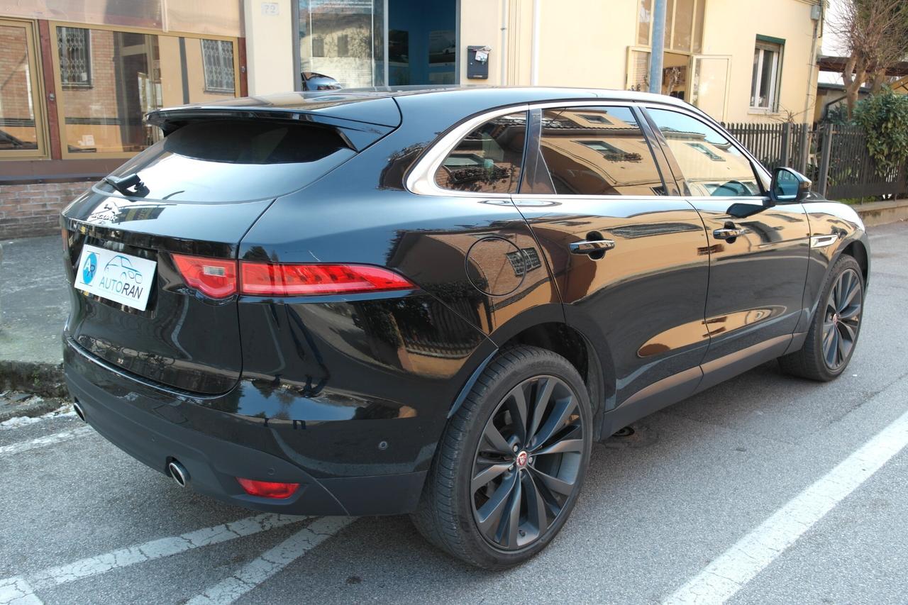 Jaguar F-Pace 3.0 D V6 300 CV AWD aut. Prestige