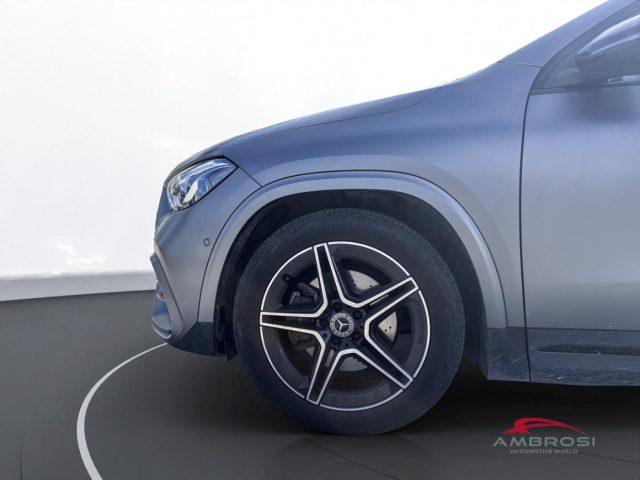 MERCEDES-BENZ GLA 180 180 d AMG Line auto