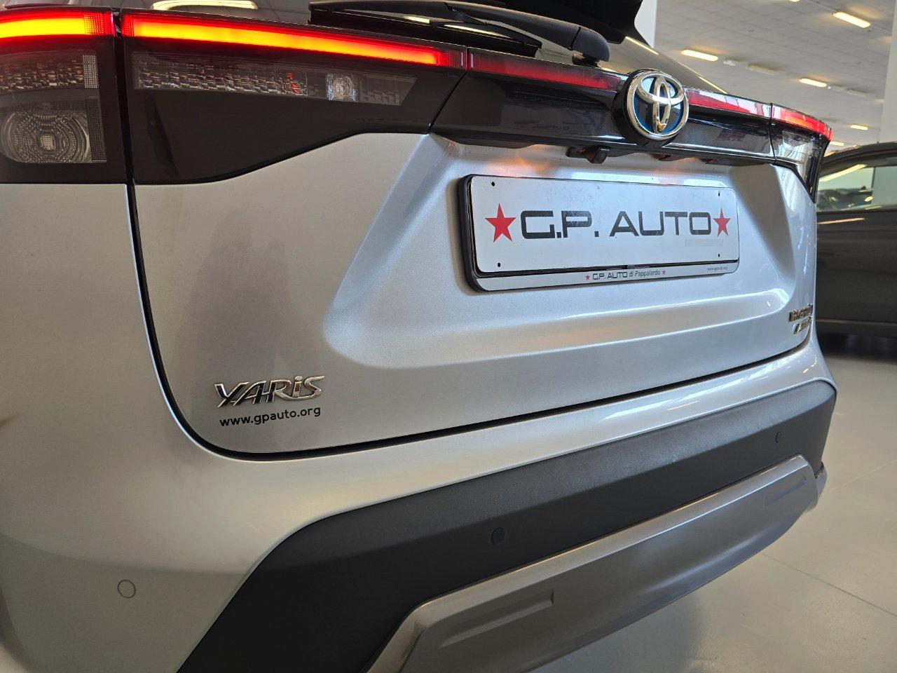 Toyota Yaris Cross 1.5h Adventure awd-i 116cv e-cvt