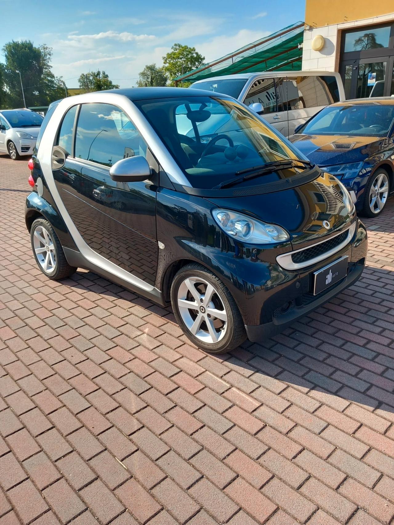 Smart ForTwo 1000 52 kW coupé passion