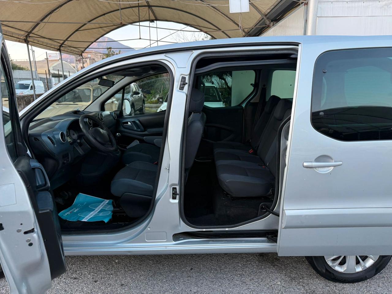 Peugeot Partner Tepee 1.6 Hdi 92cv S&S Outdoor