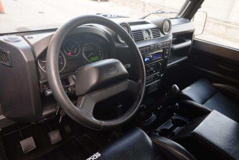 Land Rover Defender 110 2.4 TD4 Station Wagon SE NERO OPACO